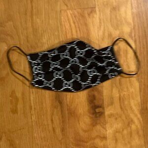NWOT designer-inspired face mask